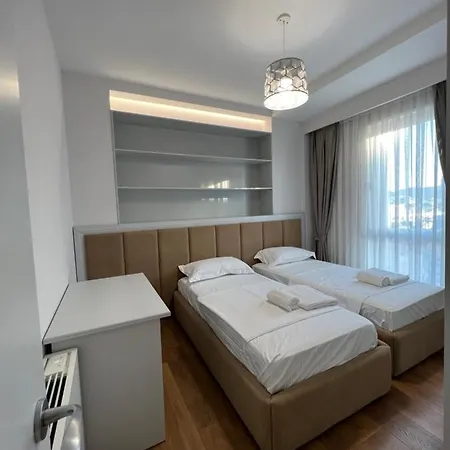 Апартаменты Blanc 7 *