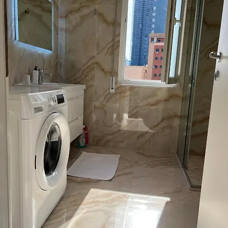 Appartement Blanc 7 *