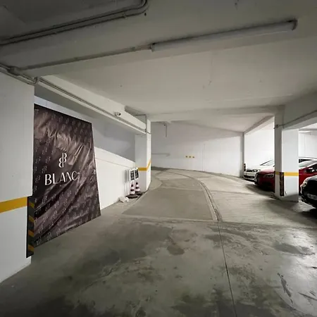 Διαμέρισμα Blanc 7 Τίρανα